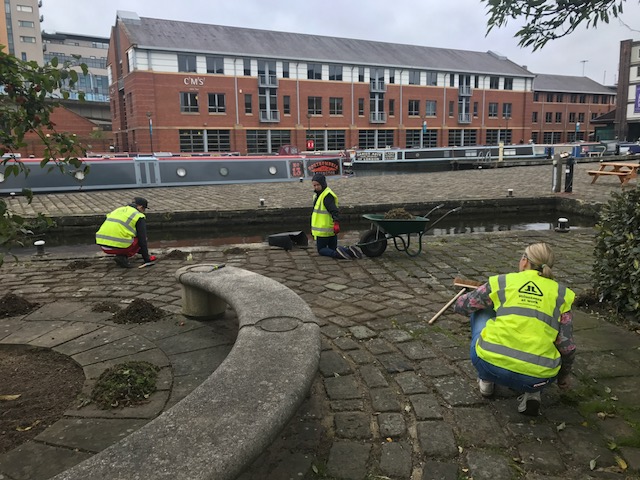 The Born and Raised team tidying up Victoria Quays
